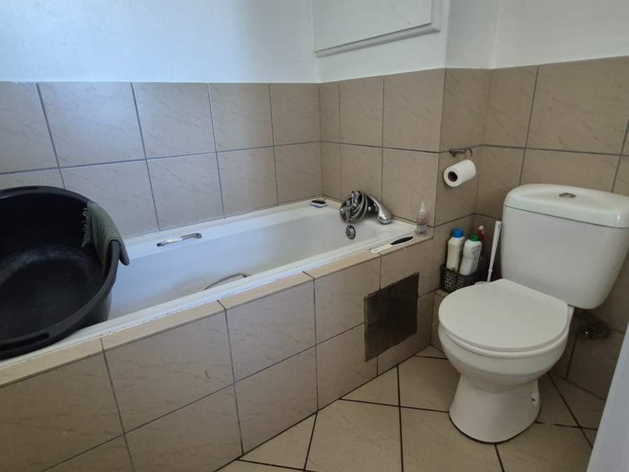 2 Bedroom Property for Sale in Buh Rein Estate Western Cape
